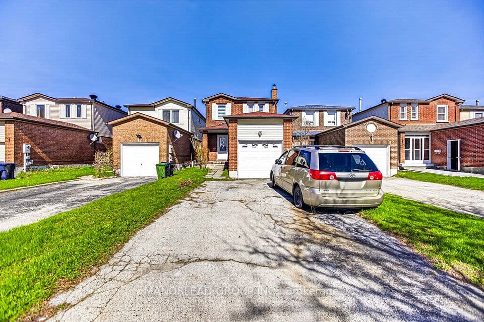 45 Brimstone Crescent, Toronto, ON M1V 3C8 – main photo