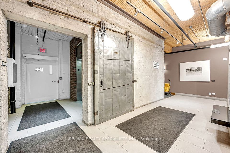 68 Broadview Avenue 520, Toronto, ON M4M 2E8 – photo 2