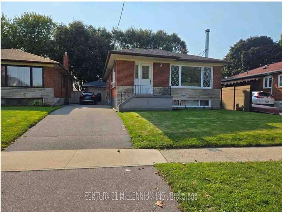 9 Tralee Avenue, Toronto, ON M1G 3E3 – main photo