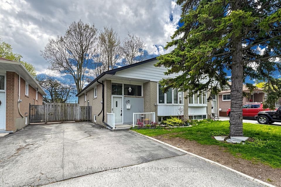 51 Greyabbey Trail, Toronto, ON M1E 1V8 – photo 3
