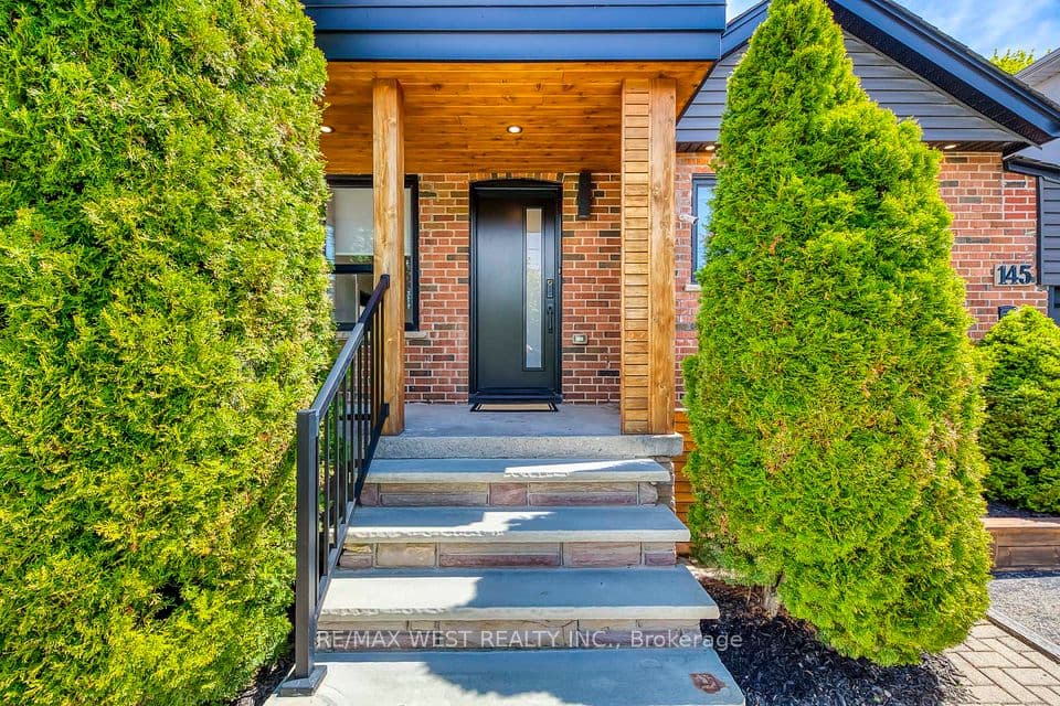 145 Bexhill Avenue, Toronto, ON M1L 3C5 – photo 3