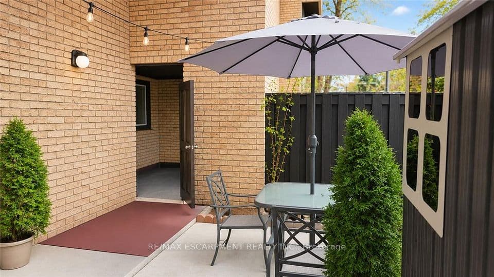 110 Ling Road 7, Toronto, ON M1E 4V9 – photo 2