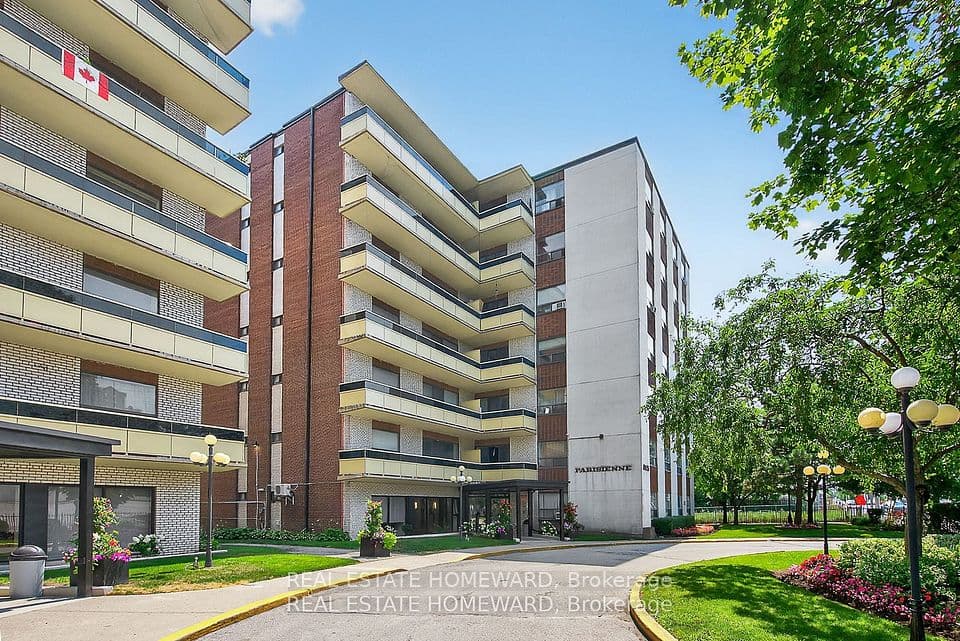 915 Midland Avenue 708, Toronto, ON M1K 4G1 – photo 2