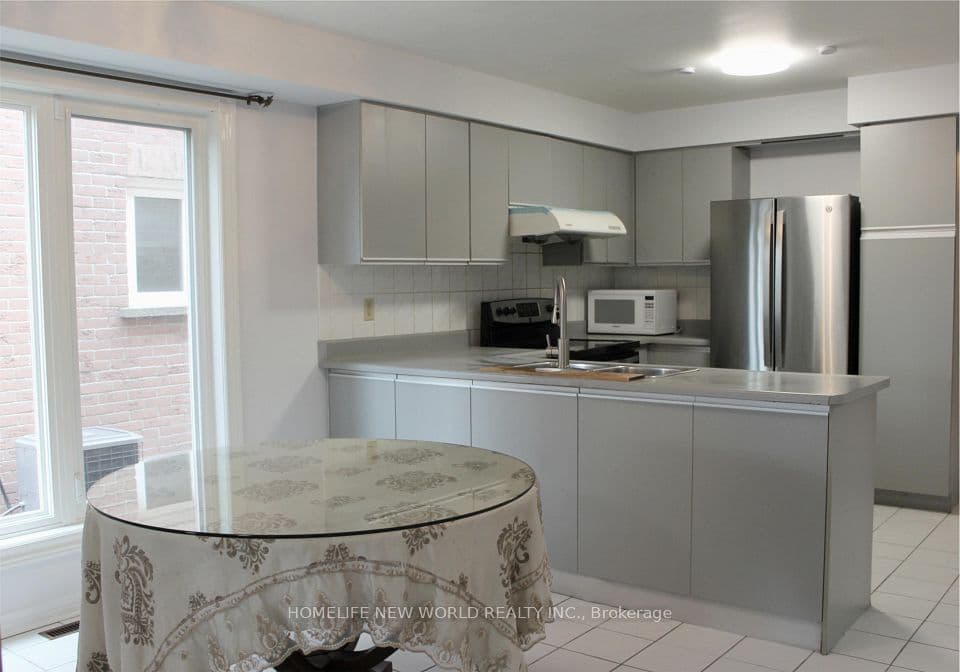 328 Port Royal Trail, Toronto, ON M1V 2L7 – photo 3