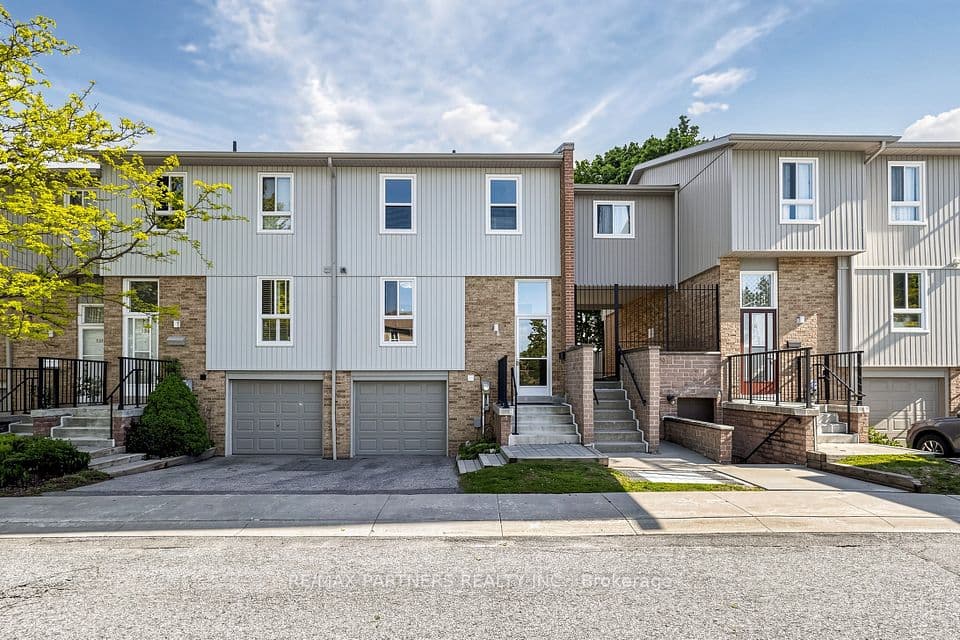 201 Alexmuir Boulevard 134, Toronto, ON M1V 1S5 – main photo