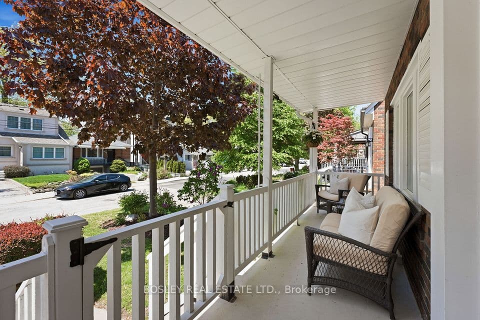 127 Warden Avenue, Toronto, ON M1N 2Z5 – photo 2