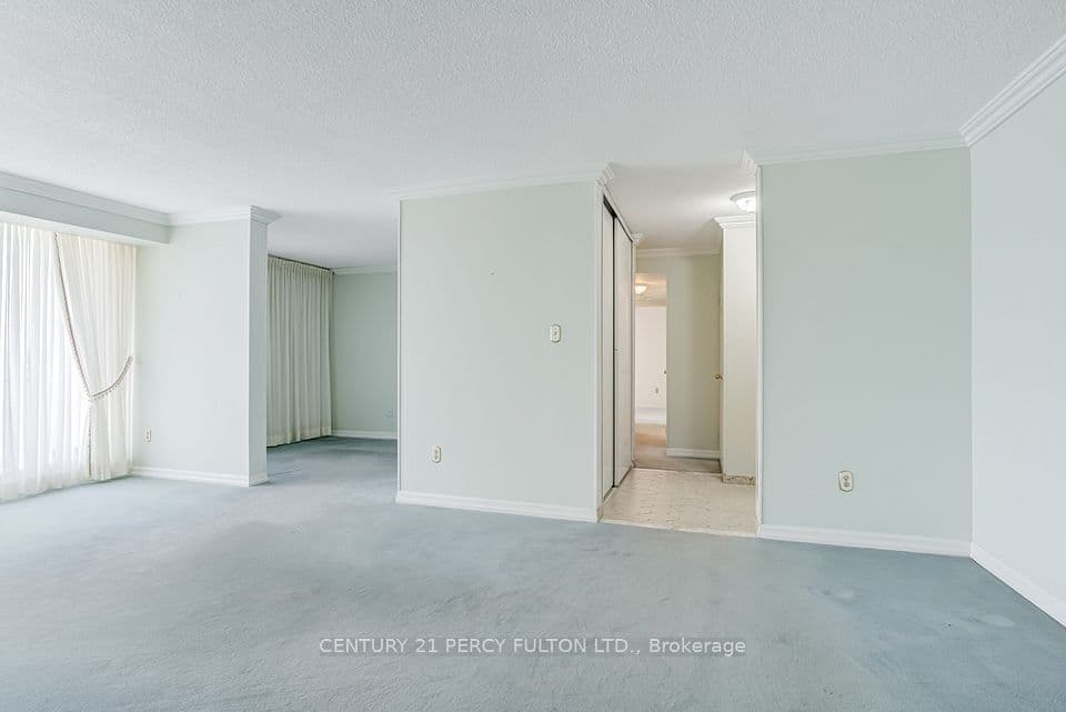 121 Trudelle Street 608, Toronto, ON M1J 3K4 – photo 3