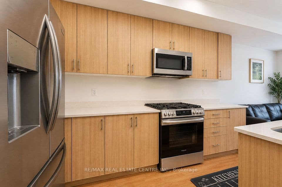 134 Brockley Drive, Toronto, ON M1P 3C1 – photo 2