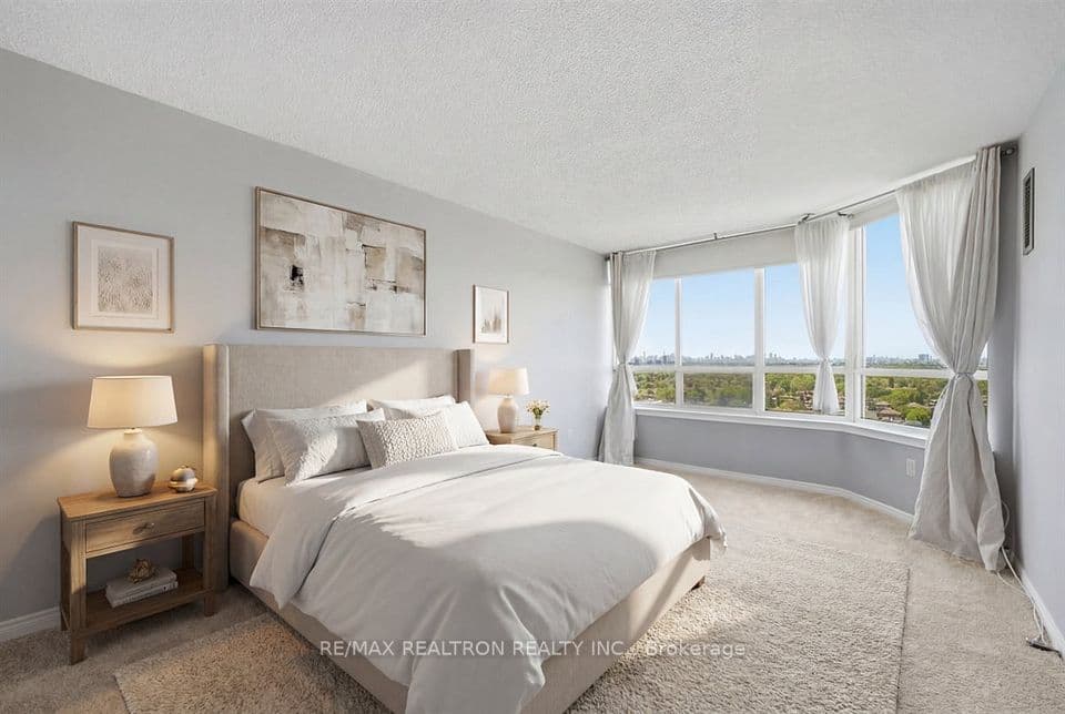 5 Greystone Walk Drive 1604, Toronto, ON M1K 5J5 – photo 3