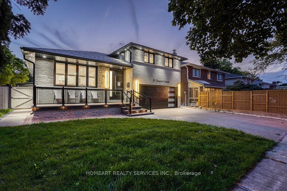 35 Munford Crescent, Toronto, ON M4B 1B9 – main photo