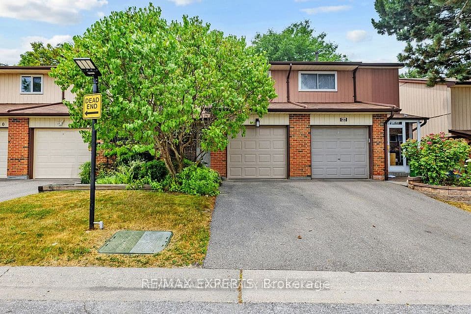 30 W Dundalk Drive 44, Toronto, ON M1P 2W5 – photo 3
