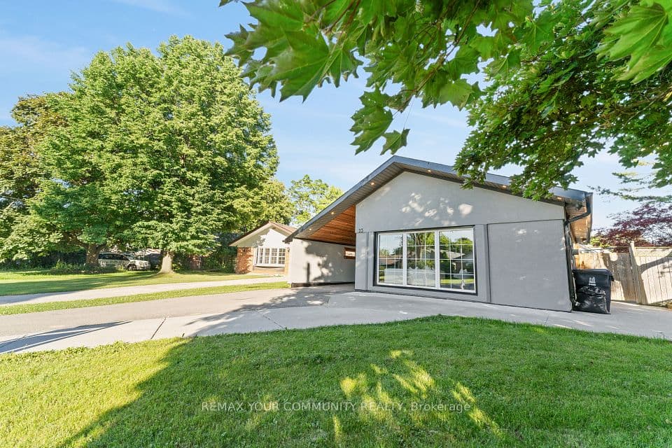 23 Penetang Crescent, Toronto, ON M1K 4Y4 – photo 2