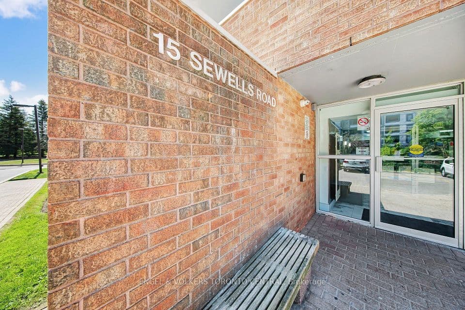15 Sewells Road 606, Toronto, ON M1B 3V7 – photo 2