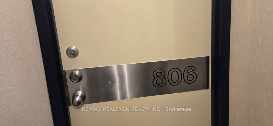 2466 Eglinton Avenue E 806, Toronto, ON M1K 5J8 – photo 2