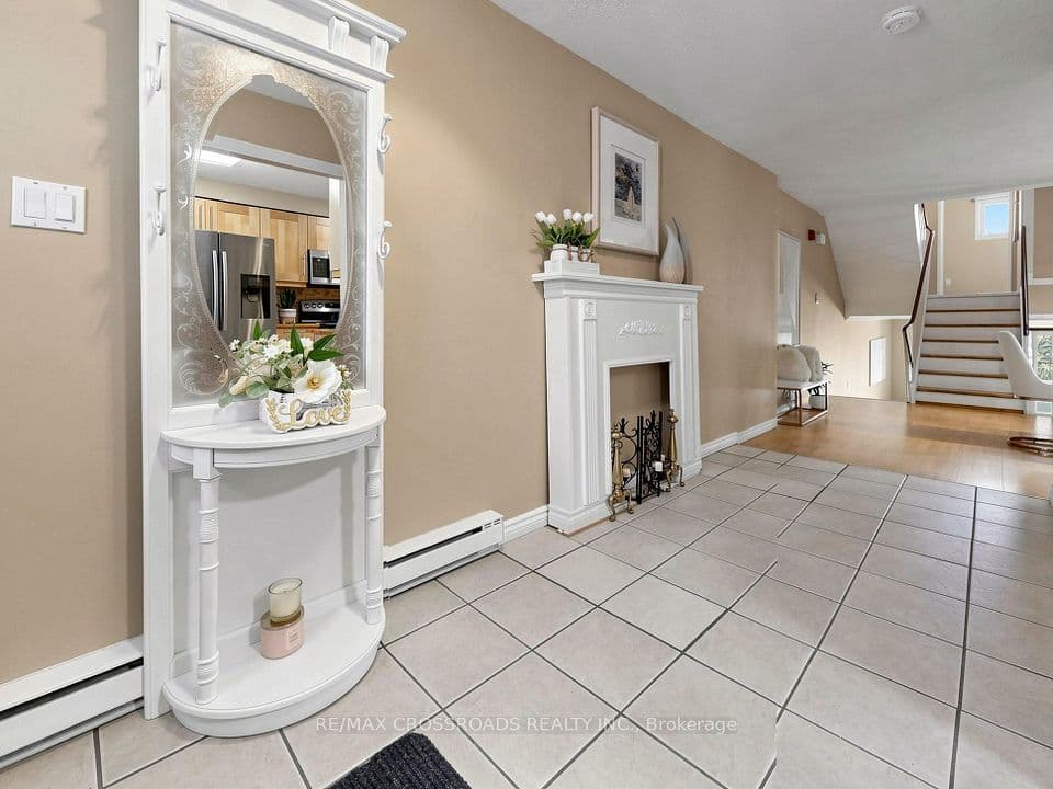 50 Scarborough Golf Club Road 189, Toronto, ON M1M 3T5 – photo 3