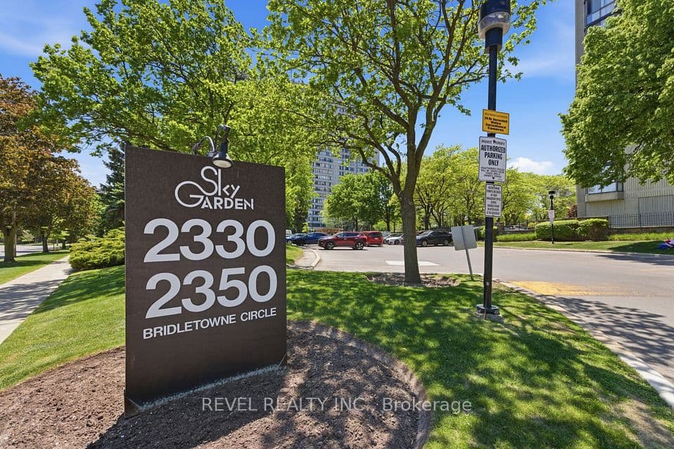 2330 Bridletowne Circle Ph06, Toronto, ON M1W 3P6 – photo 2