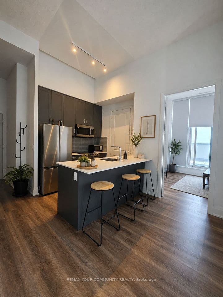 20 Meadowglen Place 2808, Toronto, ON M1G 0A9 – photo 2