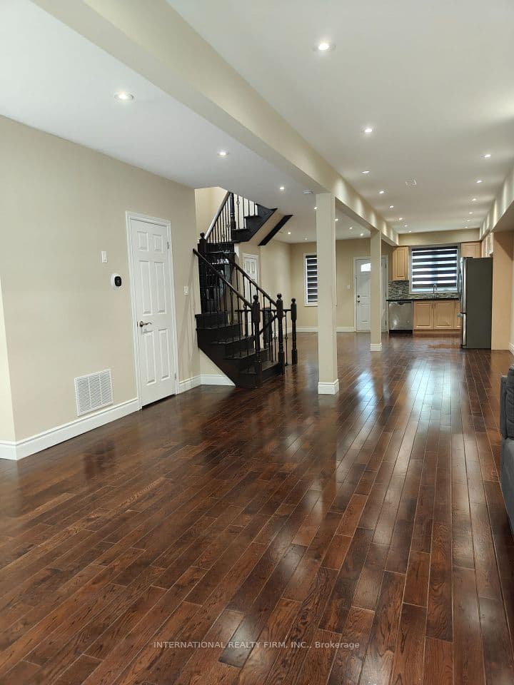 86 Patterson Avenue, Toronto, ON M1L 3Y4 – photo 3