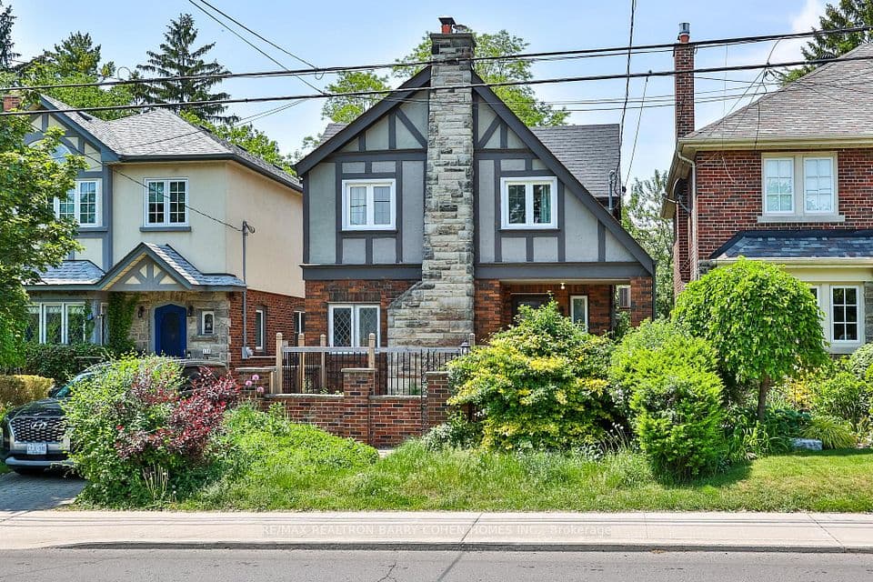 138 Fallingbrook Road, Toronto, ON M1N 2T6 – main photo