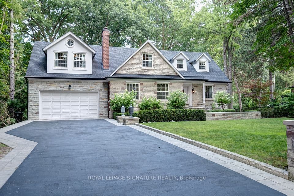 20 Taylor Drive, Toronto, ON M4C 3B3 – photo 2