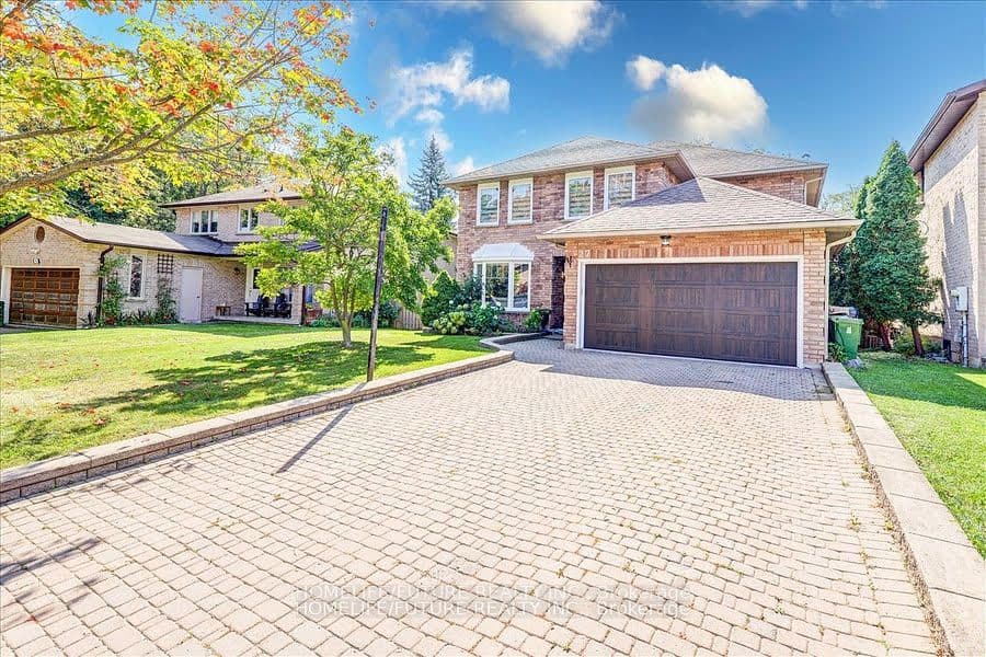 27 Sugarbush Square, Toronto, ON M1C 3M6 – photo 2