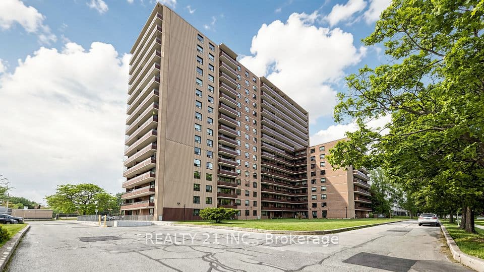 180 Markham Road 819, Toronto, ON M1M 2Z9 – photo 2