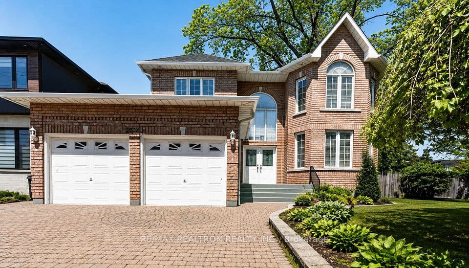 6270 Kingston Road, Toronto, ON M1C 1K9 – main photo