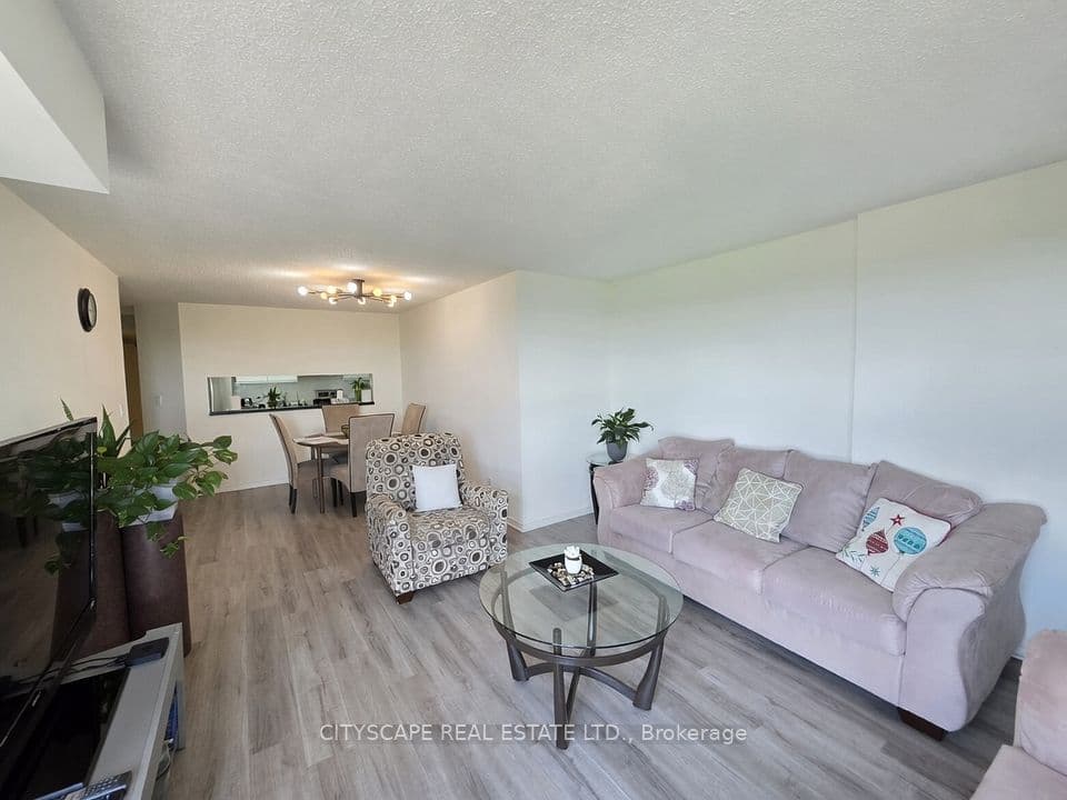 90 Dale Avenue 502, Toronto, ON M1J 3N4 – photo 3