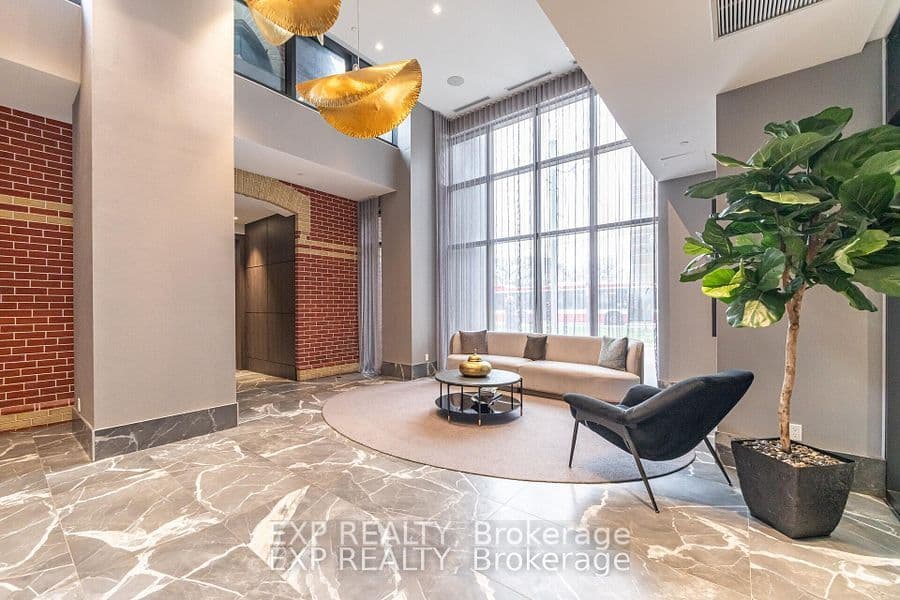 286 Main Street 210, Toronto, ON M4C 0B3 – photo 2