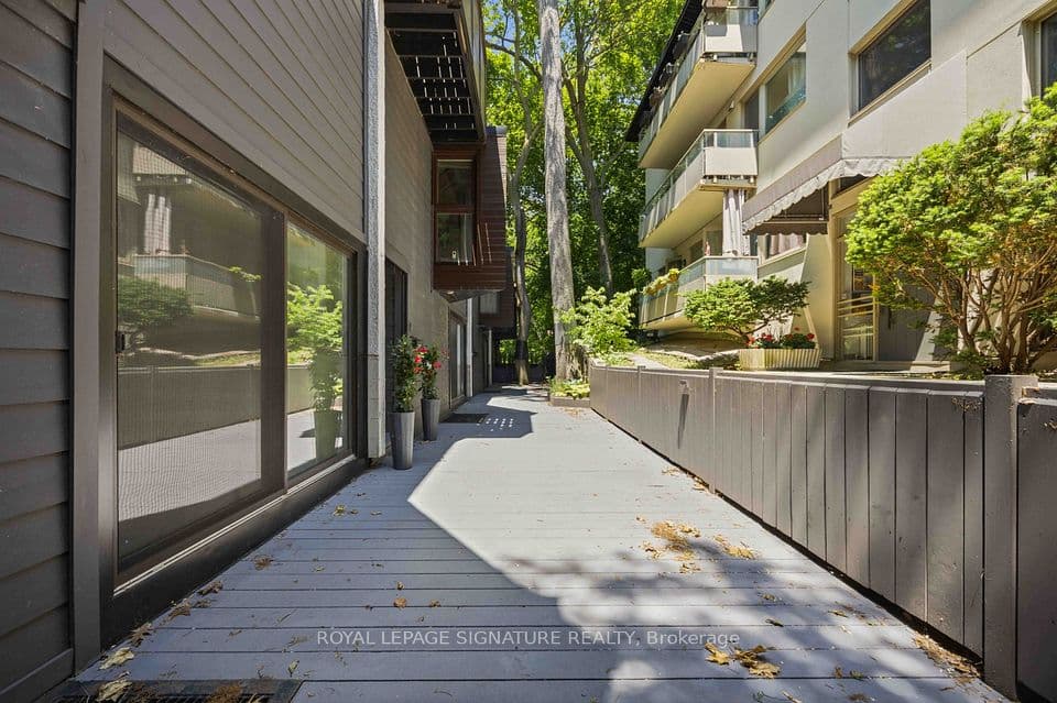 2366 Queen Street E 7, Toronto, ON M4E 1H4 – photo 2