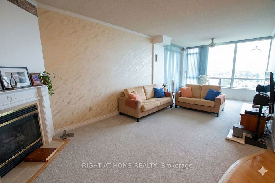 168 Bonis Avenue 2106, Toronto, ON M1T 3V6 – photo 3