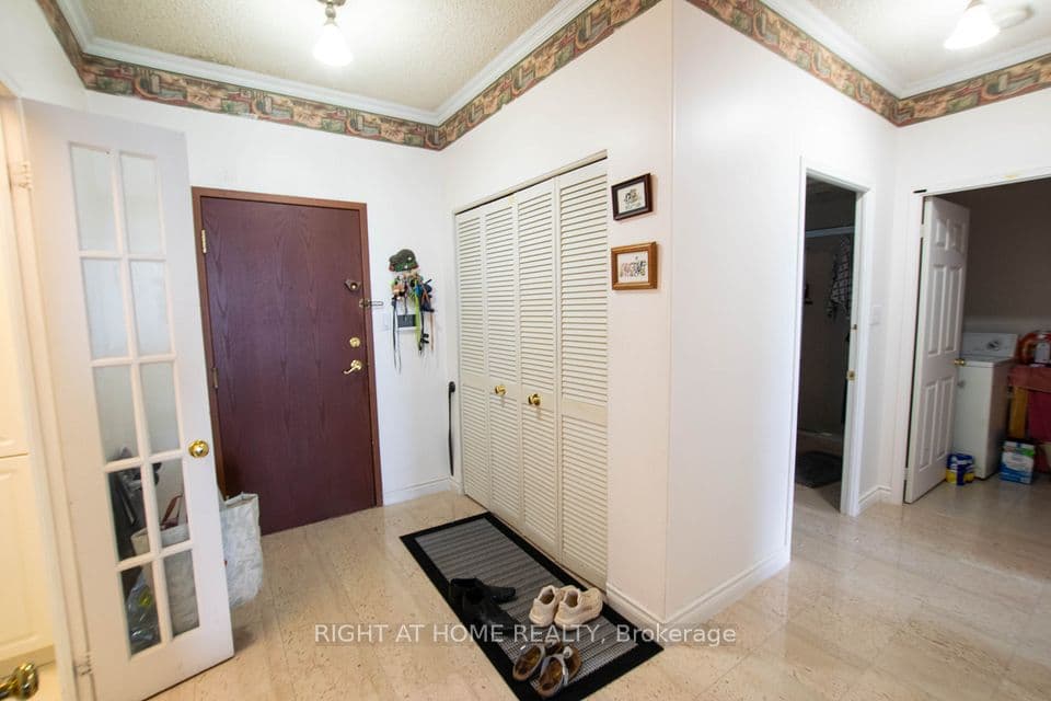 168 Bonis Avenue 2106, Toronto, ON M1T 3V6 – photo 2