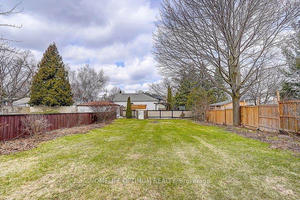 16 Ayre Point Road, Toronto, ON M1M 1G5 – photo 3