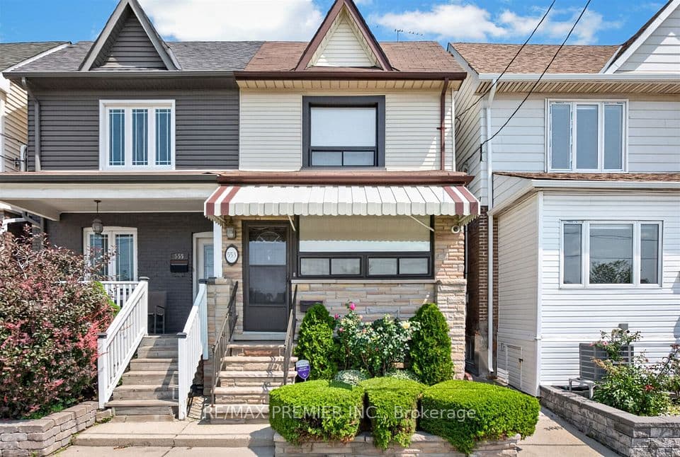 553 Greenwood Avenue, Toronto, ON M4J 4A7 – main photo