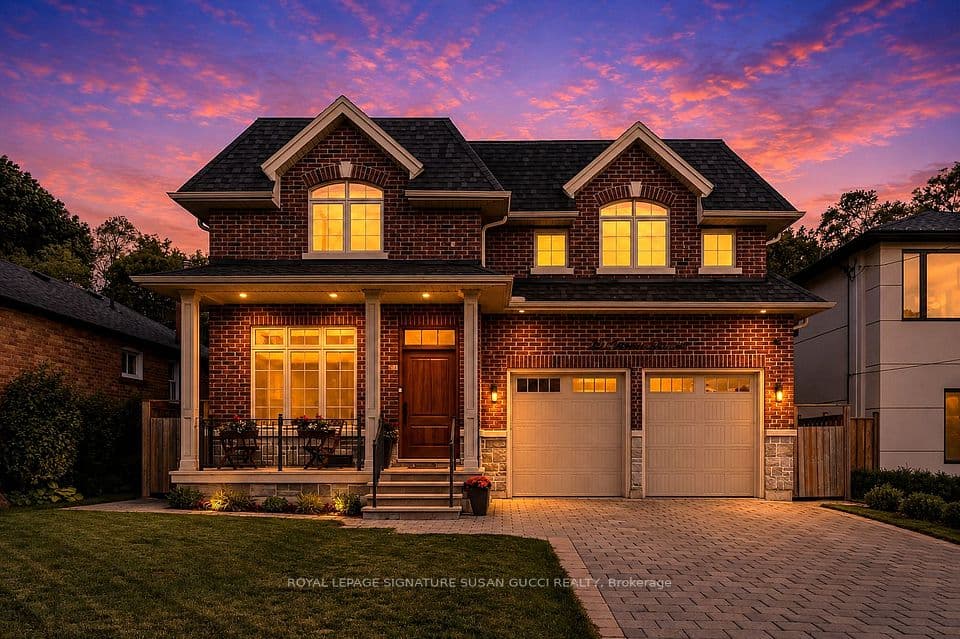 49 Ferris Road, Toronto, ON M4B 1G2 – main photo