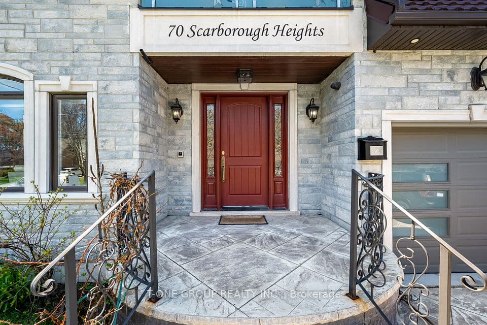 70 Scarborough Heights Boulevard, Toronto, ON M1M 2V4 – photo 3