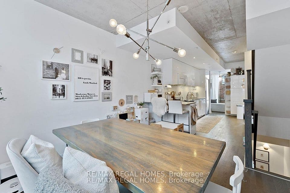 1238 Dundas Street E TH110, Toronto, ON M4M 0C6 – photo 3