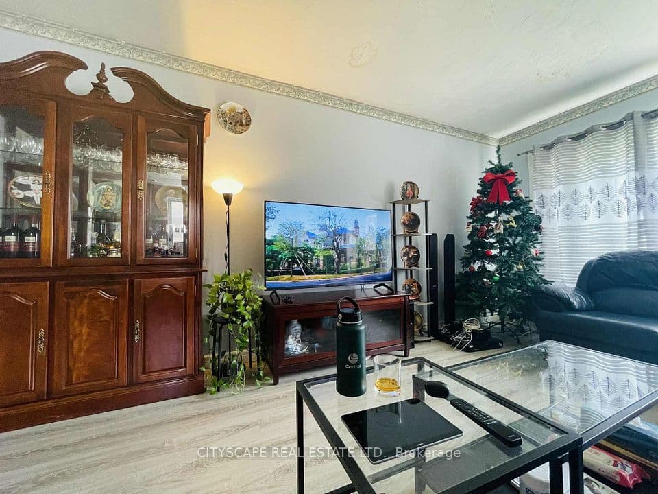 101 Overture Road, Toronto, ON M1E 2W3 – photo 3