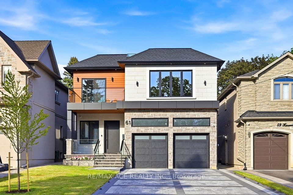 61 Harewood Avenue, Toronto, ON M1M 2R4 – main photo