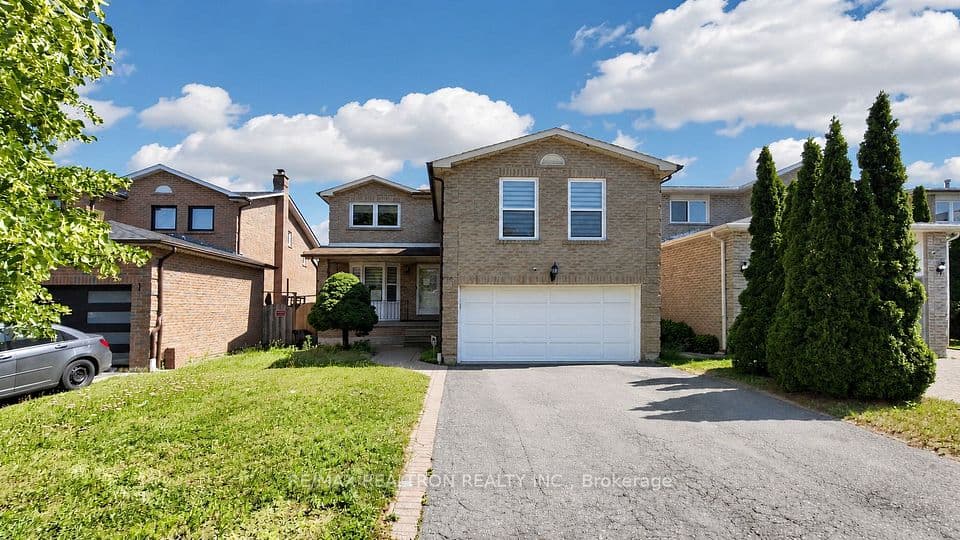 72 Halfmoon Square, Toronto, ON M1C 3V3 – main photo