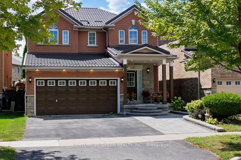 8 Lampman Drive, Toronto, ON M1E 5L1 – main photo
