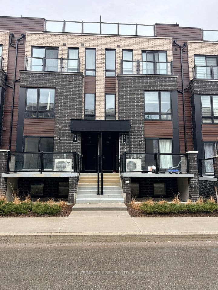 25 Priya Lane 19, Toronto, ON M1B 0E8 – main photo