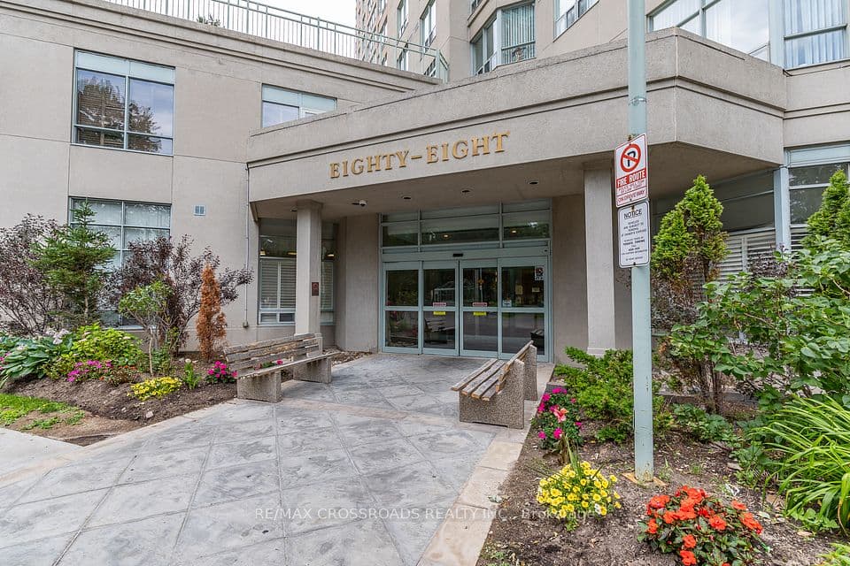 88 Corporate Drive 1404, Toronto, ON M1H 3G6 – photo 3