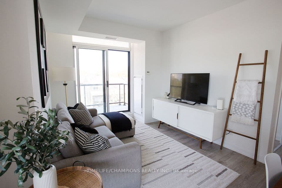 3655 Kingston Road 610, Toronto, ON M1M 1S2 – photo 3