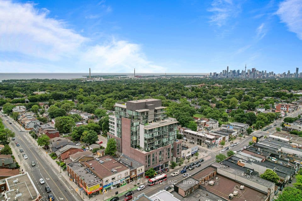 2055 Danforth Avenue 903, Toronto, ON M4C 1J8 – main photo