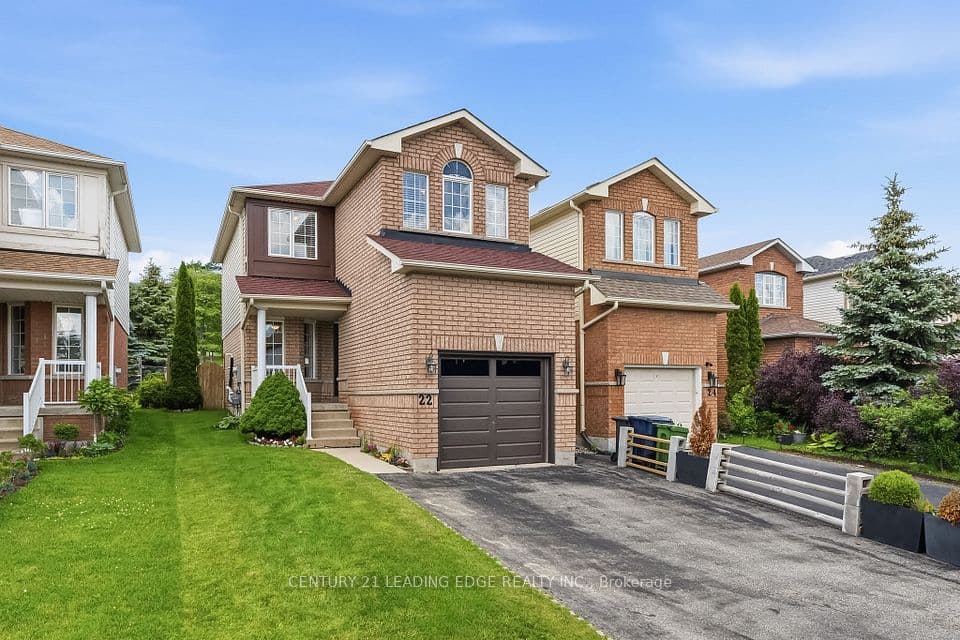 22 Andona Crescent, Toronto, ON M1C 5J6 – photo 2