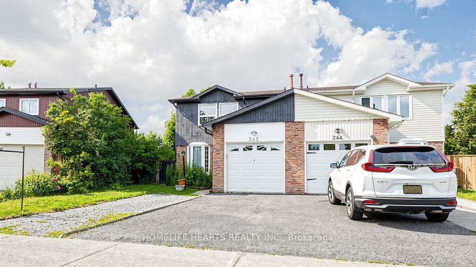 242 Braymore Boulevard, Toronto, ON M1B 2G8 – main photo