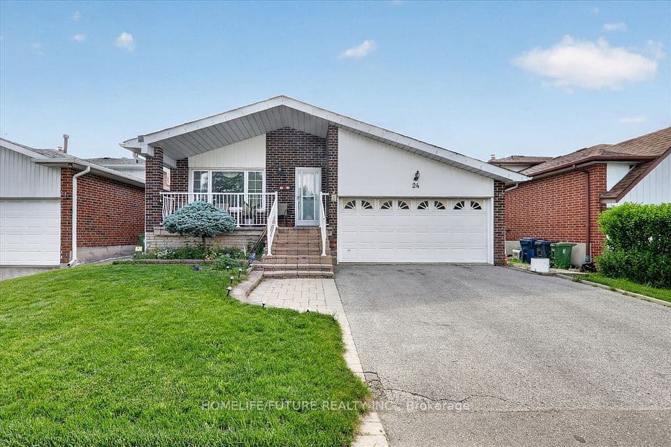 24 Cleethorpes Boulevard, Toronto, ON M1S 3T3 – main photo