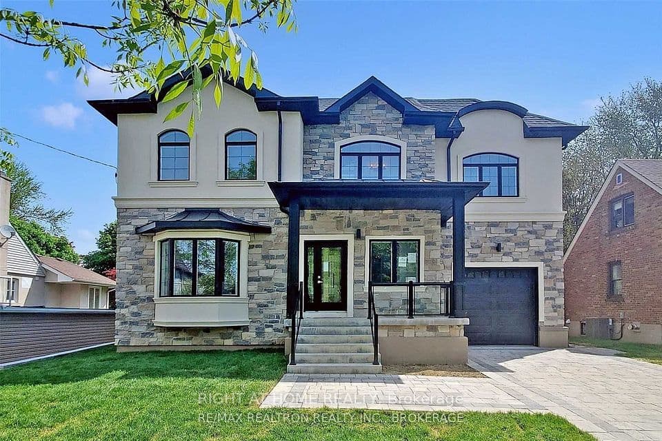 67 Scarborough Heights Boulevard, Toronto, ON M1M 2V5 – main photo