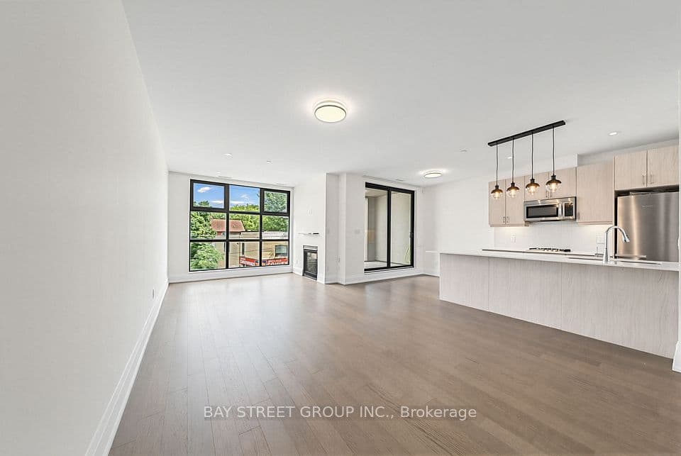 365 Beech Avenue 208, Toronto, ON M4E 0C2 – photo 3